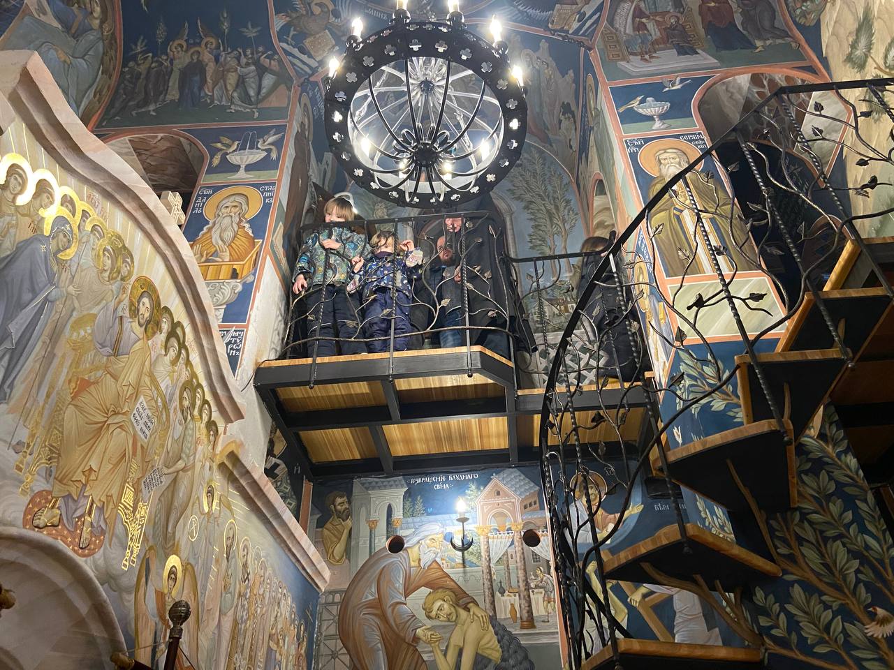 Крылос в Знаменской церкви